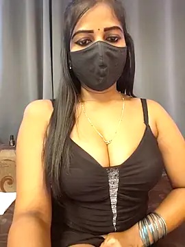 Misss-julli online show from 11-23-25, 07:51