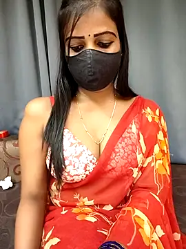 Misss-julli online show from 11-11-25, 04:02