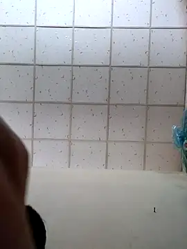 Snapshot of Samia_102 chatting on 02-20-26, 06:59 Samia 102 online show from 02-20-26, 06:59