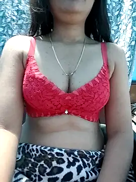 Vaani Actress online show from 03-24-26, 02:39