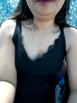 Vaani Actress online show from 02-26-26, 01:05