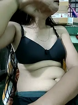 Vaani Actress online show from 09-19-25, 01:20