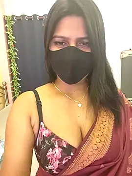 hoty sonali online show from 10-08-25, 03:46