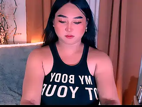 Lilly-lou online show from 03-22-26, 06:42