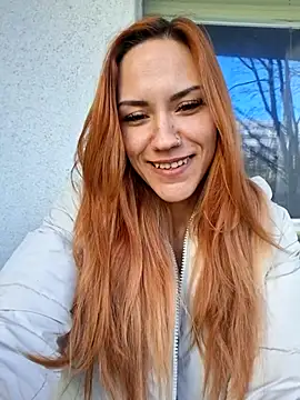 Snapshot of SlimBellaa chatting on 12-16-25, 10:41 SlimBellaa online show from 12-16-25, 10:41