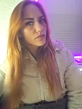 Snapshot of SlimBellaa chatting on 11-26-25, 09:37 SlimBellaa online show from 11-26-25, 09:37