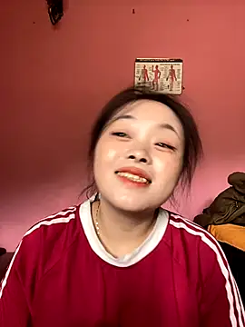 Julia-Elsa online show from 10-17-25, 03:21