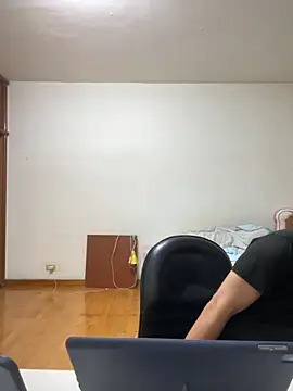 Foxfoxfox4 online show from 11-12-25, 02:43