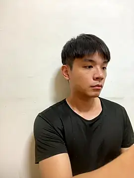 Foxfoxfox4 online show from 10-25-25, 03:23