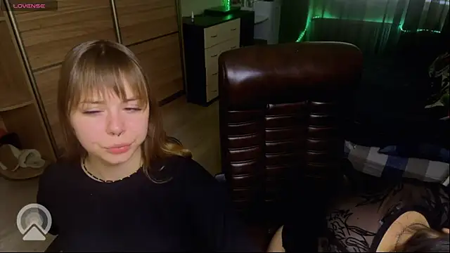 xxx sandra  online show from 10-10-25, 01:01