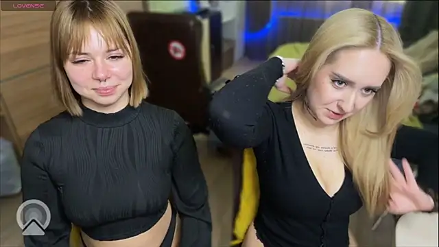 xxx sandra  online show from 04-15-26, 01:26