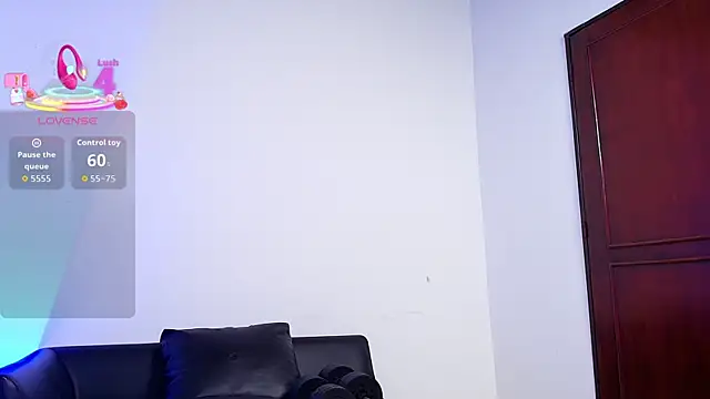 Troyy lee1 online show from 07-08-26, 07:58