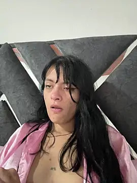 Snapshot of LiaCollings chatting on 04-29-26, 05:30 LiaCollings online show from 04-29-26, 05:30