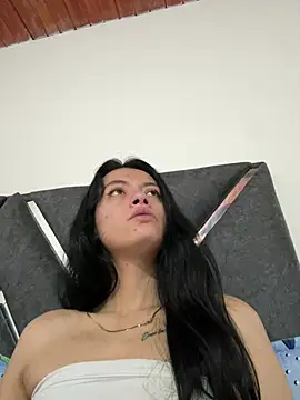 LiaCollings online show from 07-19-26, 01:08