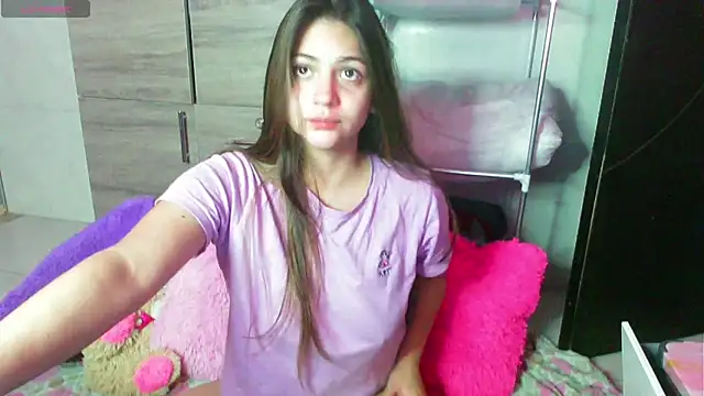 emily cooper t online show from 10-31-25, 11:07