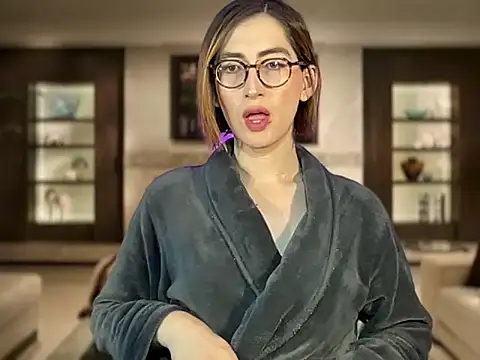 rousseblossom online show from 10-14-25, 01:17