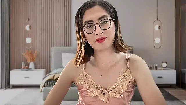 rousseblossom online show from 02-05-26, 01:01