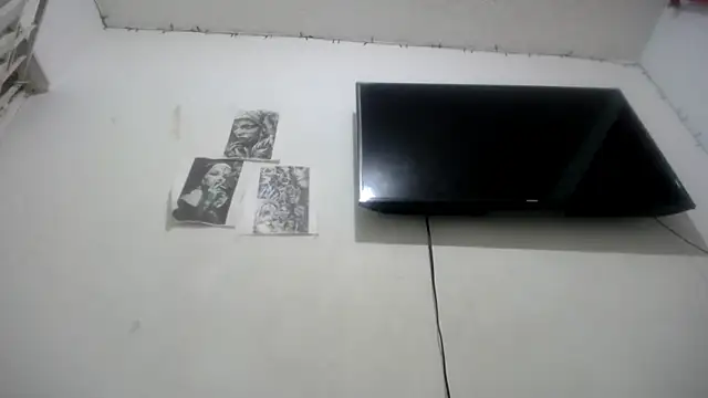 Foxy Lovex online show from 11-18-25, 11:37