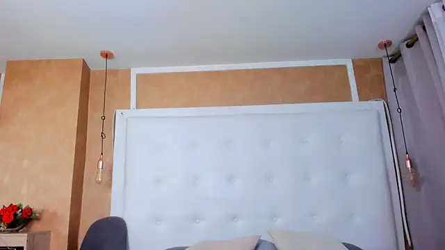 Heidy milf online show from 07-24-26, 08:38