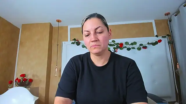 Heidy milf online show from 04-01-26, 08:28