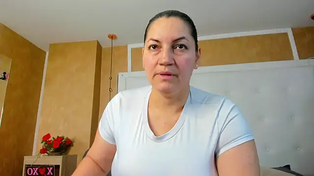 Heidy milf online show from 07-10-26, 08:31
