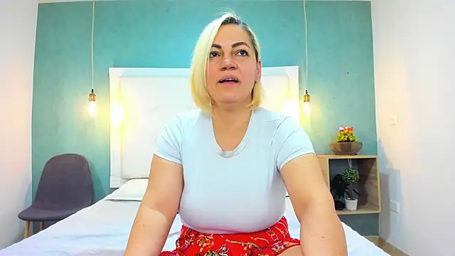 Heidy milf online show from 11-05-25, 08:23