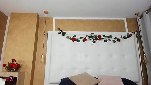 Heidy milf online show from 05-08-26, 08:34