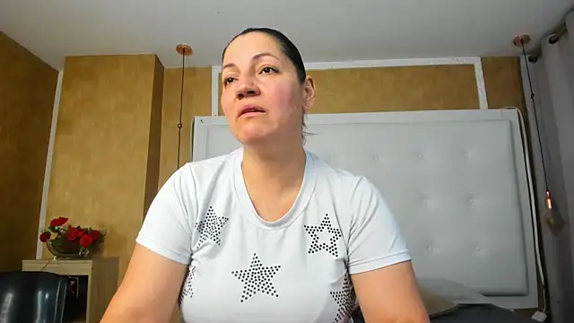 Heidy milf online show from 06-01-26, 08:30
