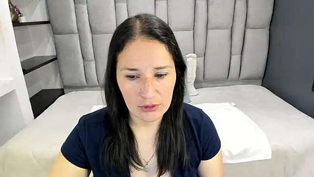 Barbara fox   online show from 07-26-26, 04:08