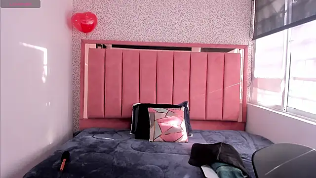 Barbara fox   online show from 10-16-25, 12:02