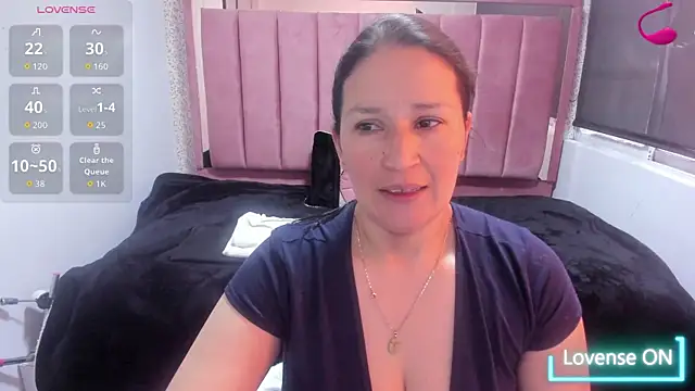 Barbara fox   online show from 07-25-26, 12:11
