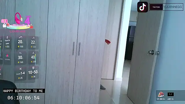 Yulienneg online show from 09-17-25, 06:54
