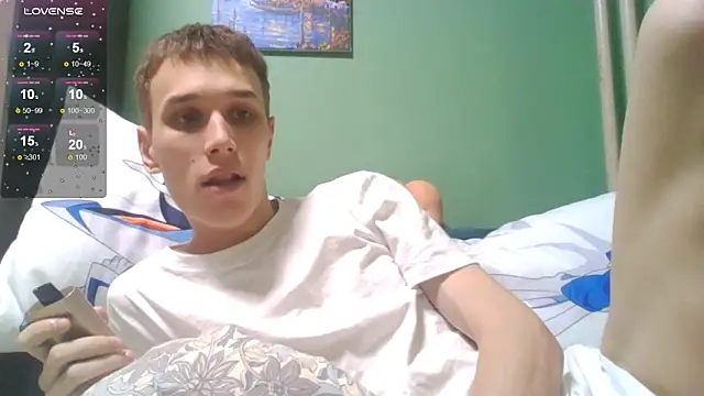 your   honeyy online show from 12-21-25, 07:26