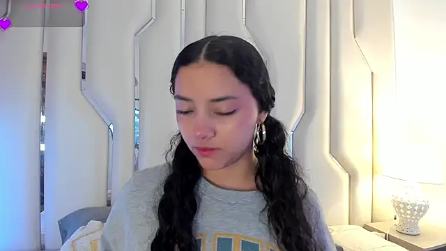 Snapshot of Angellit_Afrodita_ chatting on 05-12-26, 09:37 Angellit Afrodita online show from 05-12-26, 09:37