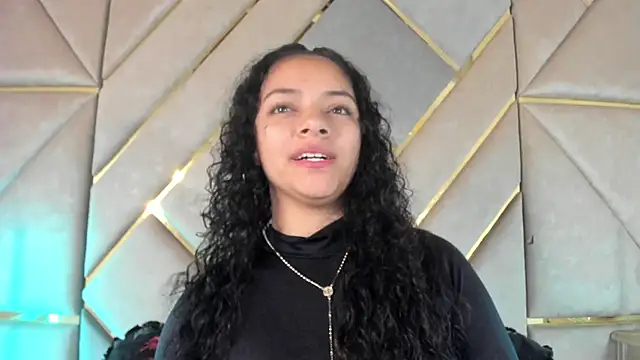 Snapshot of Angellit_Afrodita_ chatting on 04-04-26, 09:38 Angellit Afrodita online show from 04-04-26, 09:38
