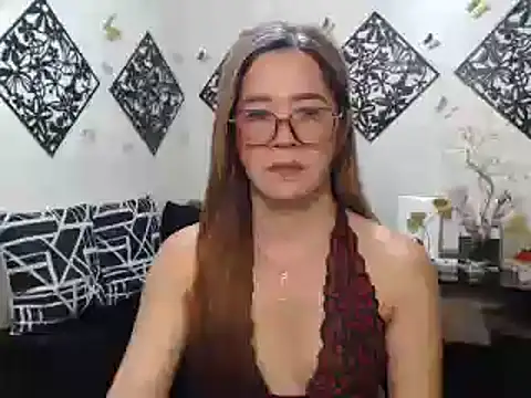 Snapshot of TheMISTRESSx69 chatting on 05-10-26, 10:55 TheMISTRESSx69 online show from 05-10-26, 10:55