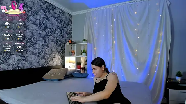 Laila Blarr online show from 09-12-25, 09:53