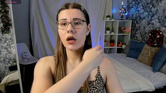 Laila Blarr online show from 02-06-26, 08:10