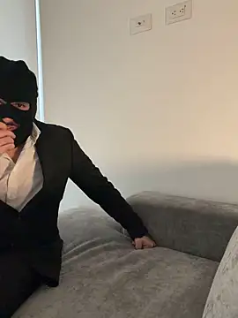 Snapshot of la_machhi chatting on 03-31-26, 10:45 la machhi online show from 03-31-26, 10:45