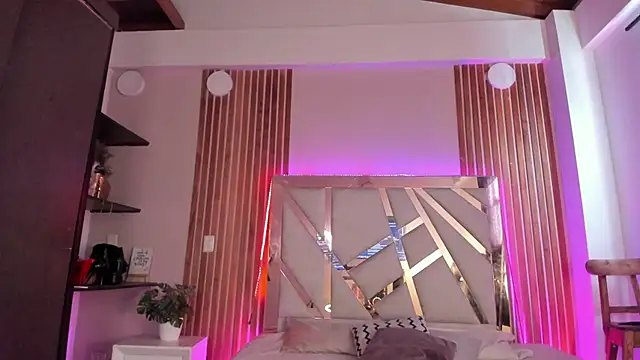 sweet tamara  online show from 12-20-25, 07:17