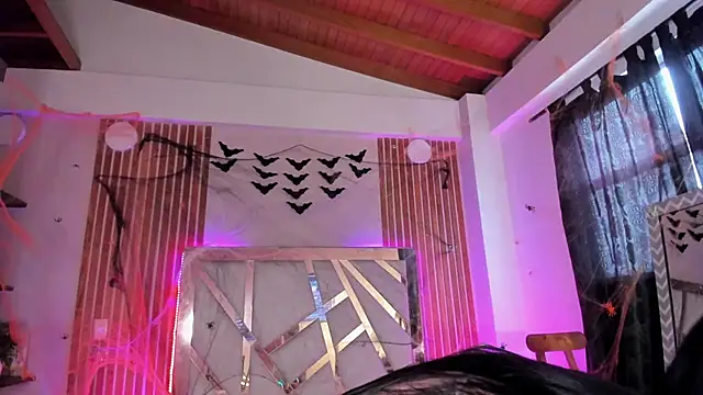 sweet tamara  online show from 10-22-25, 07:35