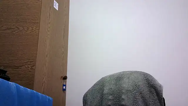 Black Scorpion91 online show from 12-21-25, 06:42