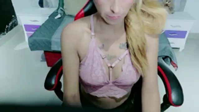 charlotte phaeton online show from 02-12-26, 12:32