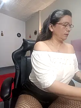 SolVegaNaciente online show from 10-25-25, 03:17