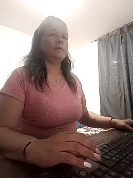 SolVegaNaciente online show from 01-08-26, 02:28