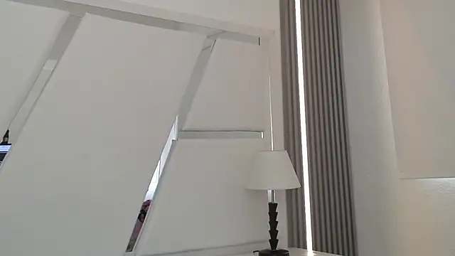 Mia garcia28 online show from 11-11-25, 07:52