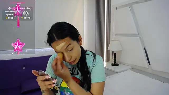 Mia garcia28 online show from 03-18-26, 07:59