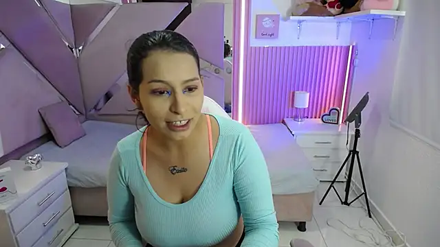 Mia garcia28 online show from 11-10-25, 07:08