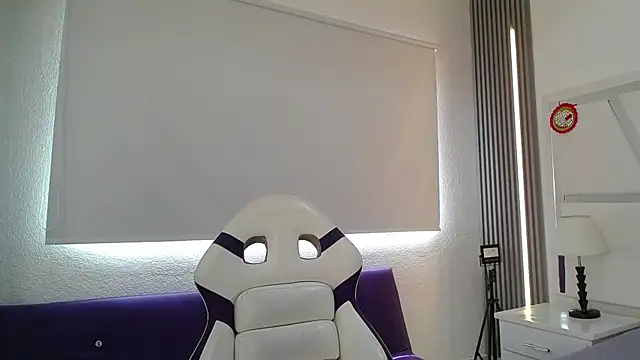 Mia garcia28 online show from 12-16-25, 03:38