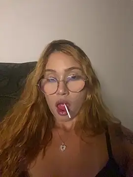 ruivinha2006 online show from 03-27-26, 04:32